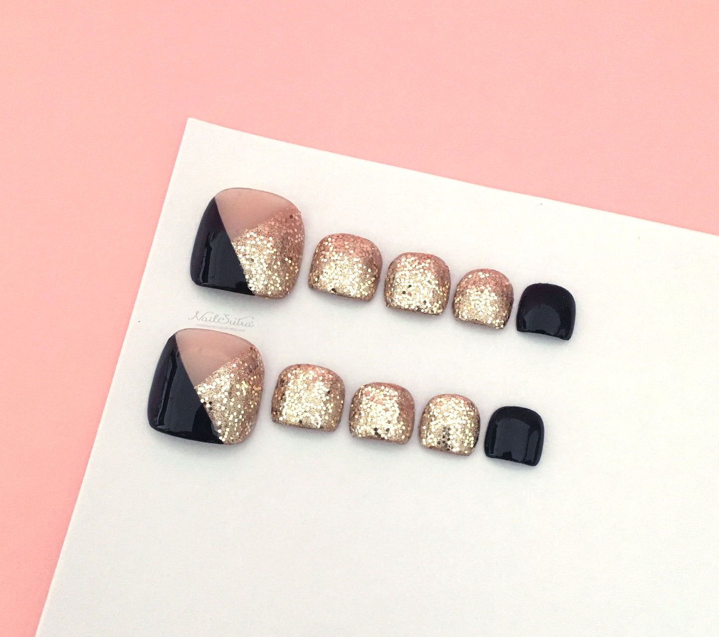 Toes – Chic Ebony