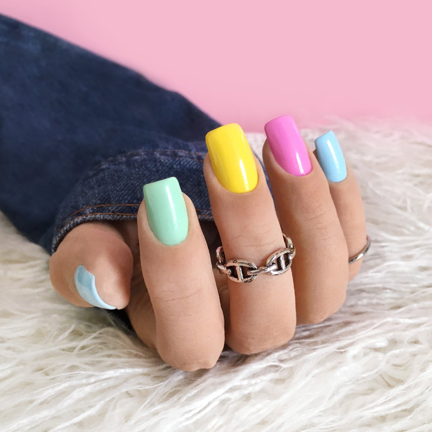 Happy Pastels - Medium Sqaure